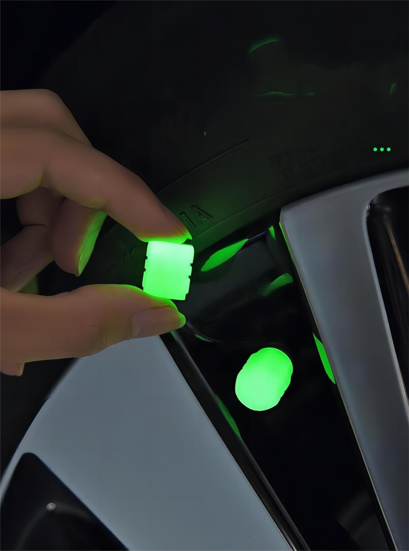 MiaHome™ Luminous valve cap – Universal Fit